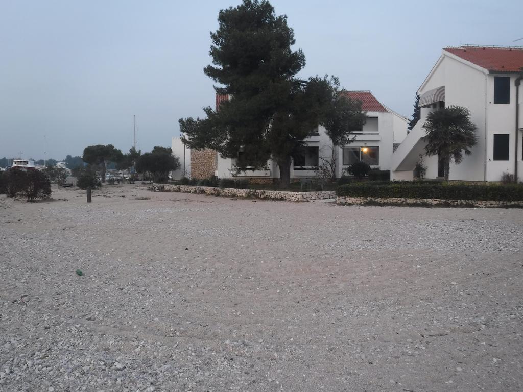 Apartment Doris Σίμπενικ Εξωτερικό φωτογραφία